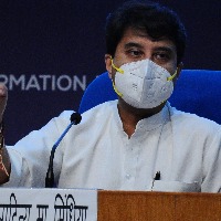 India to double airport numbers to over 200: Minister Jyotiraditya