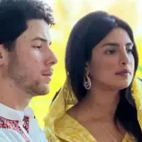 Priyanka Chopra drops Jonas from name Hot topic in Bollywood