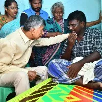 Chandrababu visits flood victims family members