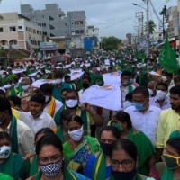 Amaravati farmers to continue protests