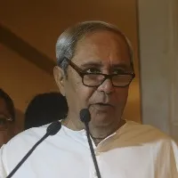 Eggs hurled at Odisha Chief Minister's convoy