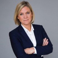 Sweden's first female PM resigns hours after appointment