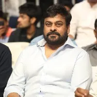 Chiranjeevi appeals CM Jagan to rethink on online ticketing