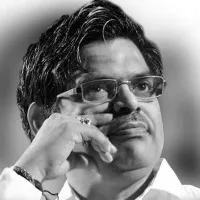 Jagan and Chandrababu condolences for Sirivennela death