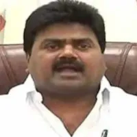 Jagan planned to loot 46 laks poor says Kuna Ravi Kumar