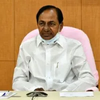 CM KCR consoles Gadwal MLA family members