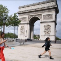 France announces new travel restrictions