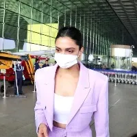 Deepika Padukone arrives Hyderabad for Prabhas new movie shooting