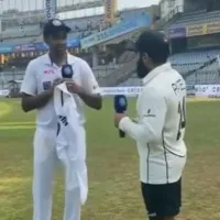 Ashwin urged Twitter to verify Azaz Patel account