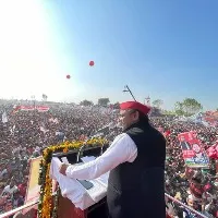 Akhilesh Yadav satires on BJP govt in Uttar Pradesh