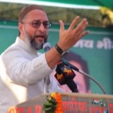 Owaisi objects to Rahul's comments on Hindus, Gehlot clarifies