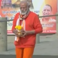 varanasi people welcome modi