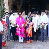 CM KCR visits Ranganatha Swamy temple in Tamilnadu