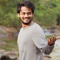 'Bigg Boss Telugu 5': Shanmukh's girlfriend stands by him despite negativity