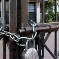 Banks remain Closed today and tomorrow as employees called for stike