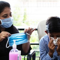 A runny nose and itchy throat? It may be Omicron, says study