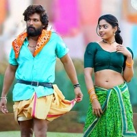 'Bold' Allu Arjun-Rashmika scene sliced off 'Pushpa'