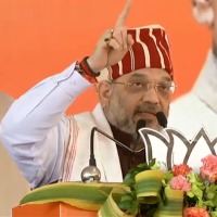 Amit Shah directs Telangana BJP to wage war on KCR