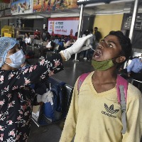 India reports 7,495 fresh Covid cases, Omicron tally reaches at 236