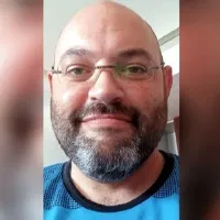 Dad banned from leaving Israel for 8000 years in divorce law