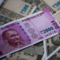 Fresh IPO inflows, low oil prices to strengthen rupee
