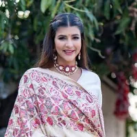 I had sell a kidney to buy flight ticket says Manchu Lakshmi