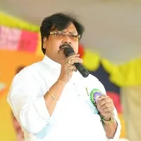 Varla Ramaiah suggests CBI in YS Viveka case