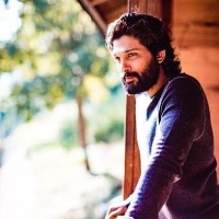 Allu Arjun, Sukumar set record straight on 'shelved' nude scene in 'Pushpa'