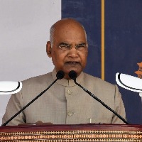 President extends New Year greetings to people