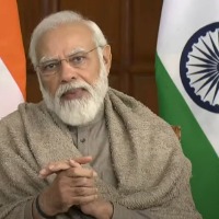 On New Year day, PM Modi talks economic growth