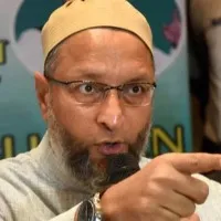 Will give Rs 22 lakh to police officer if Asaduddin Owaisi arrested