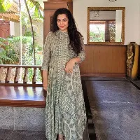 First visitor to my home in 2022 actor meena