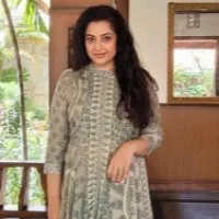 Actress Meena, family members test positive for Covid