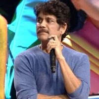 Nagarjuna plays safe, avoids comment on AP ticket price issue