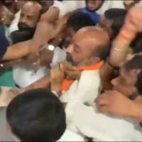 Telangana: BJP keeps political heat on over state president's arrest