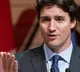 Canadian Prime Minister fires on no mask passengers