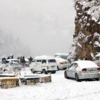 Over 40 killed, many displaced as heavy rains, snowfall hit Pakistan