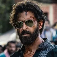 Vikram Veda Movie Special Poster Released