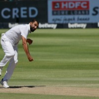 SA v IND, 3rd Test: Shami's double strike reduces South Africa to 176/7 at tea