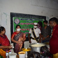 దాతృత్వం గొప్ప గుణం: విజయవాడ మేయర్ రాయన భాగ్యలక్ష్మి