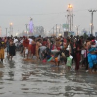 Sankranti celebrations begin with 'Bhogi' in Telugu states