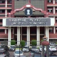 Man appears before Kerala HC virtual hearing while shaving/brushing
