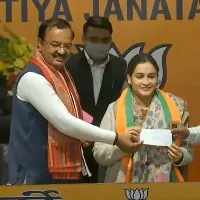 Mulayam Singh Daughter In Law Aparna Yadav Joins BJP