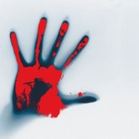 Andhra woman kills husband, carries severed head to police station