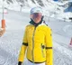 Samantha wows fans, friends with her skiing skills