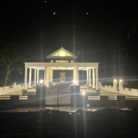 Tamil film producer Thai Saravanan erects memorial for late mother