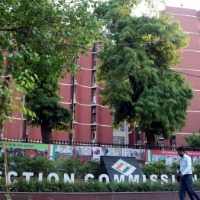 EC allows physical meetings with curbs; ban on rallies extended till Jan 31