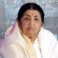 Dont Wind False News Asks Lata Mangeshkar Spokes Person