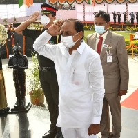 Patriotic fervour marks R-Day celebrations in Telugu states