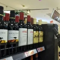 Maharashtra govt allows sale of wine at supermarkets